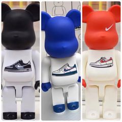 【割引価格】ベアブリック  BE@RBRICK 400% 28センチ ナイキ NIKE 白 青 赤 三体セット