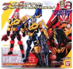 バンダイ　仮面ライダーシーカー　MOVIEバトルロワイヤルセット　リボルブチェンジフィギュア　仮面ライダーギーツ　輸送箱未開封 【109060901005】