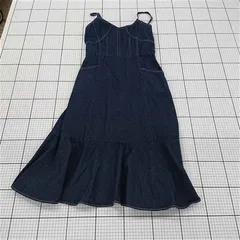 ◇ ⊂ MAJESTIC LEGON マジェスティックレゴン デニム 膝下丈 キャミソール ワンピース サイズS ネイビー系 レディース E  【1509100072270】のサムネイル