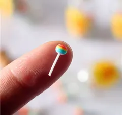 ミニチュア キャンディ 小粒10本セット ドールハウス用 小さな食べ物 おもちゃ リアル ミニチュアフード ミニチュア スイーツ