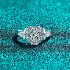 リング 指輪 モアサナイト シルバー925 人工ダイヤモンド モアッサナイト レディース ファッション アクセサリー 人気 普段使い プレゼント 記念日 mjz177