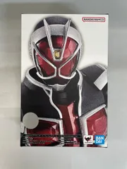 S.H.フィギュアーツ（真骨彫製法） 仮面ライダーウィザード フレイムスタイル 10th Anniversary Ver.のサムネイル