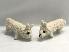 かわいいひつじのぬいぐるみ フェルト 2点セット 新品(SP058