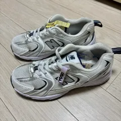 2025年最新】new balance 530sgの人気アイテム - メルカリ