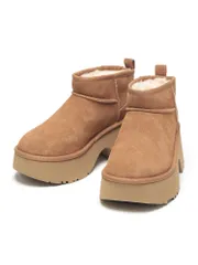 UGG (アグ) スエード 厚底 ムートンブーツ Classic Ultra Mini New Heights UGG61158311 レディース (ブラウン)