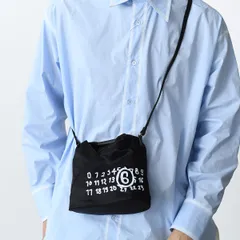 MM6 MAISON MARGIELA エムエムシックス メゾン マルジェラ バッグ ショルダーバッグ Japanese ジャパニーズ クロスボディバッグ SB6WD0026 P7184 メンズ ユニセックス ブラック ナンバリングロゴ
