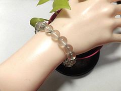 天然石 水晶(ルチル入り)9.2～9.8mm玉ブレスレット 内周18.3cm 　　250720276