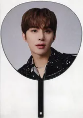 【中古】うちわ・扇子 ジョンウ BIGうちわ 「NCT 127 3RD TOUR ’NEO CITY ： JAPAN - THE UNITY’」