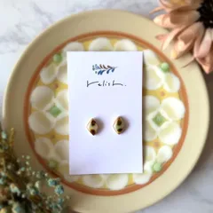 やちむん 風 ひし形 陶器 金継ぎ ライン ピアス イヤリング ノンホールピアス 小ぶり 小さい シンプル ゴールド 金 茶 ブラウン こげ茶 焦げ茶 茶色 グリーン 緑 水色 ライトブルー