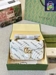 【本日限定特価】GUCCI マーモント シングルショルダーバッグ レザーバージョン 26cm 高級感あるデザイン[本日特価|新品未使用品]-WT0輸入-NF33