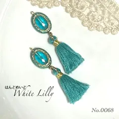 No.0068　タッセル付きピアス