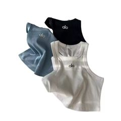 正規店購入alo yoga リブタンクトップ　新品タグ付き Alo yoga リブタンクトップ - メルカリ