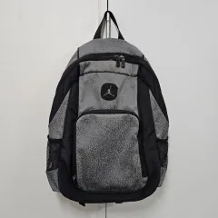 2025年最新】jordan backpackの人気アイテム - メルカリ