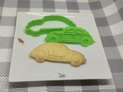 A225-99-R9F2 Volks Wagen Beetleぽい車