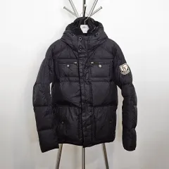 最終値下げ EVISU 新品 ダウンジャケット L相当