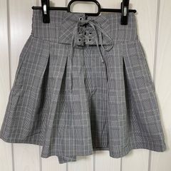 TS-13 《レディース》 チェック柄　ショートパンツ　Mサイズ　ミニ　ズボン　タップショーツ　キュロット　脚長　可愛い　おしゃれ