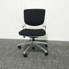 ミーティングチェア 肘無 昇降式 グラータ キャスター付 オカムラ ブラック
