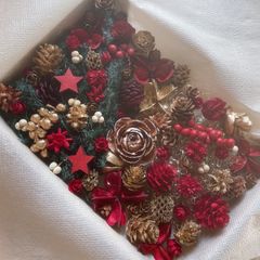 売り尽くしSALE！ボリューム満点！ドライフラワー ドライ ナッツ 木の実 花材 詰め合わせ アソートセット ハンドメイド素材ˎˊ˗ クリスマスBOX クリスマス　レッド　ゴールドレッド　ゴールドスギ　　No.B-14