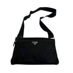 プラダ ボディバッグ トライアングルロゴ ショルダーバッグ PRADA ブラック