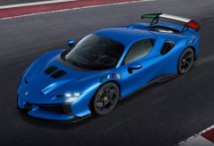 マックス・フェルスタッペン 選手 Ferrari 296 GT3 1/43モデル - メルカリ
