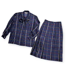 Burberry 新品未使用タグ付き　キュロットスカート　　ネイビー　ミニ 2025年最新】burberry ミニスカートの人気アイテム - メルカリ