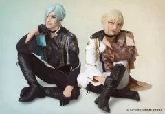 【中古】生写真(男性) 三浦宏規(髭切)・高野洸(膝丸)/横型・全身・座り・キャラクターショット/「ミュージカル『刀剣乱舞』 髭切膝丸 双騎出陣2020 ～SOGA～」ランダムブロマイド ライブver.