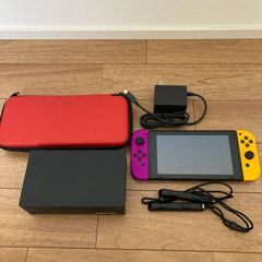 ニンテンドースイッチ　箱なし 支えるつっかえなし　動作確認済　充電状態から何時間起動可は調べていません。