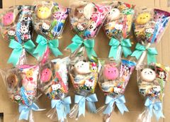 小さなお菓子ブーケK♡10個　プチギフト　卒業　卒園　結婚式　発表会　バレンタイン　入学　入園　発表会　ホワイトデー　ご挨拶　お別れ　お礼　お祝い　ハロウィン　クリスマス　お配り用　バルーンブーケ