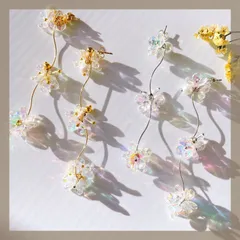 大人気♡【304ステンレス 24KGP】ハンドメイドピアス クリアオーロラ小花 フラワー お花 華奢 ゴールド シルバー キラキラ ロング アレルギー対応【イヤリング変更可能】