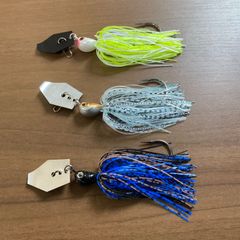 チャターベイト　1/2oz　3個セット　チャター　ブレ―デッドジグ　バス釣り　100090ブラックバス　ルアー　ルアーセット　ハードルアー