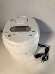 146.23年製　アイリスオーヤマ ジャー炊飯器 RC-MDA30-W 3合炊
