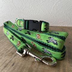 イングリッシュコッカースパニエル　首輪とリードのセット　アメリカ製　新品　首輪サイズ25-35cm リード長さ120cm テープ幅18mm