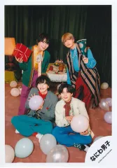 【中古】生写真(ジャニーズ) なにわ男子/大西流星・道枝駿佑・高橋恭平・長尾謙杜/全身/シングル「ハッピーサプライズ」MV＆ジャケ写オフショット/公式生写真