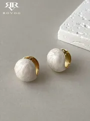 ジュエリー レディース イヤーアクセサリー 1ペア エレガントなヴィンテージフレンチスタイル 軽量 高級エナメル ボールデザイン 女性の日常的/デートで使えるベースタイル ファッションフープピアス