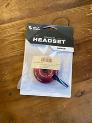 wolftooth IS41/28.6 UPPER headset for knock block 8mm red