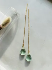 フローライト　プレーンドロップ　チェーンピアス(C)