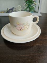 Hornsea　ホーンジー　花柄のカップ&ソーサー１客　難あり