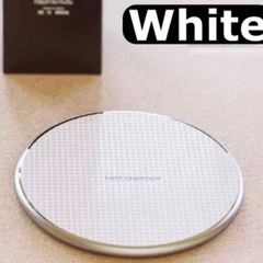 最新　ワイヤレス充電器 置くだけ充電 充電パッド USBケーブル付属 最安値