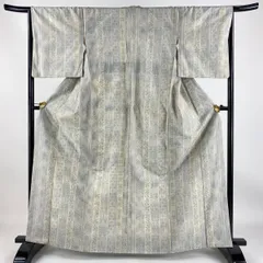 結城紬 身丈164.5cm 裄丈65.5cm M 袷 はたおり娘 奥順 証紙 草花 縦縞 クリーム 正絹 美品 逸品 【中古】