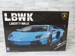 アオシマ 1/24 リバティウォーク R35 GTR /ランボルギーニ ウラカン