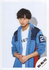 【中古】生写真(ジャニーズ) Kis-My-Ft2/藤ヶ谷太輔/上半身・衣装紺白・両手腹部/アルバム「Yummy!!」ジャケ写撮影オフショット/公式生写真