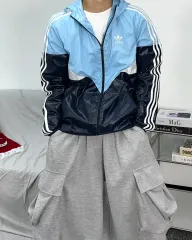 adidas(アディダス) スカイブルー ウインドブレーカー トラックトップス 95