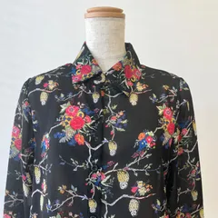 昭和レトロ ブラウス 黒色 ブラック 和風 花柄