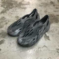 2025年最新】yeezy foam rnrの人気アイテム - メルカリ
