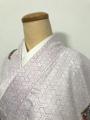 【中古】 Sサイズ 小紋 化繊 薄ピンク地に短冊模様 袷着物 洗える着物 