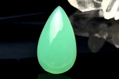 【１点物】アップルグリーン クリソプレーズ　26x15mm　ドロップ ルース パワーストーン 天然石 _PC3167