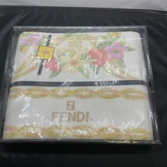 2025年最新】fendi 毛布の人気アイテム - メルカリ