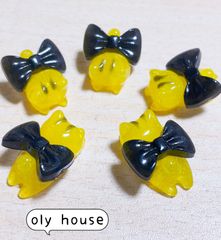 ぐで猫シリーズ　黄虎猫黒1リボン　５匹セット　デコパーツ　レジン　パーツ