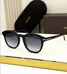 2024年最新】TOM FORDトムフォード サングラスの人気アイテム - メルカリ