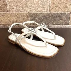 GUESS サンダル レディース レイニー , ホワイト140。, 5M【新品･未使用】のサムネイル